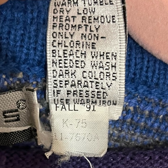 π€ Vintage 1991 Menβs Patterned Saturdays Pull Over Sweater - Picture 4 of 4
